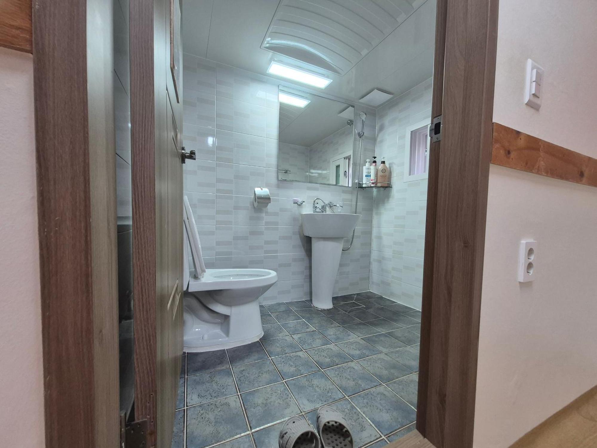 Jeonju Tosarang Guesthouse Экстерьер фото